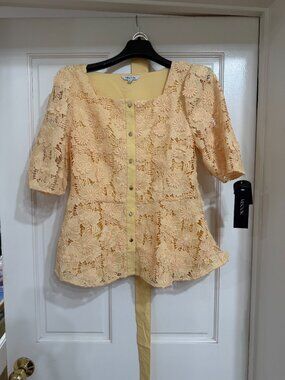 NEW with Tags $338 Misook Lace Squareneck Button-Front Blouse pale gold sz S